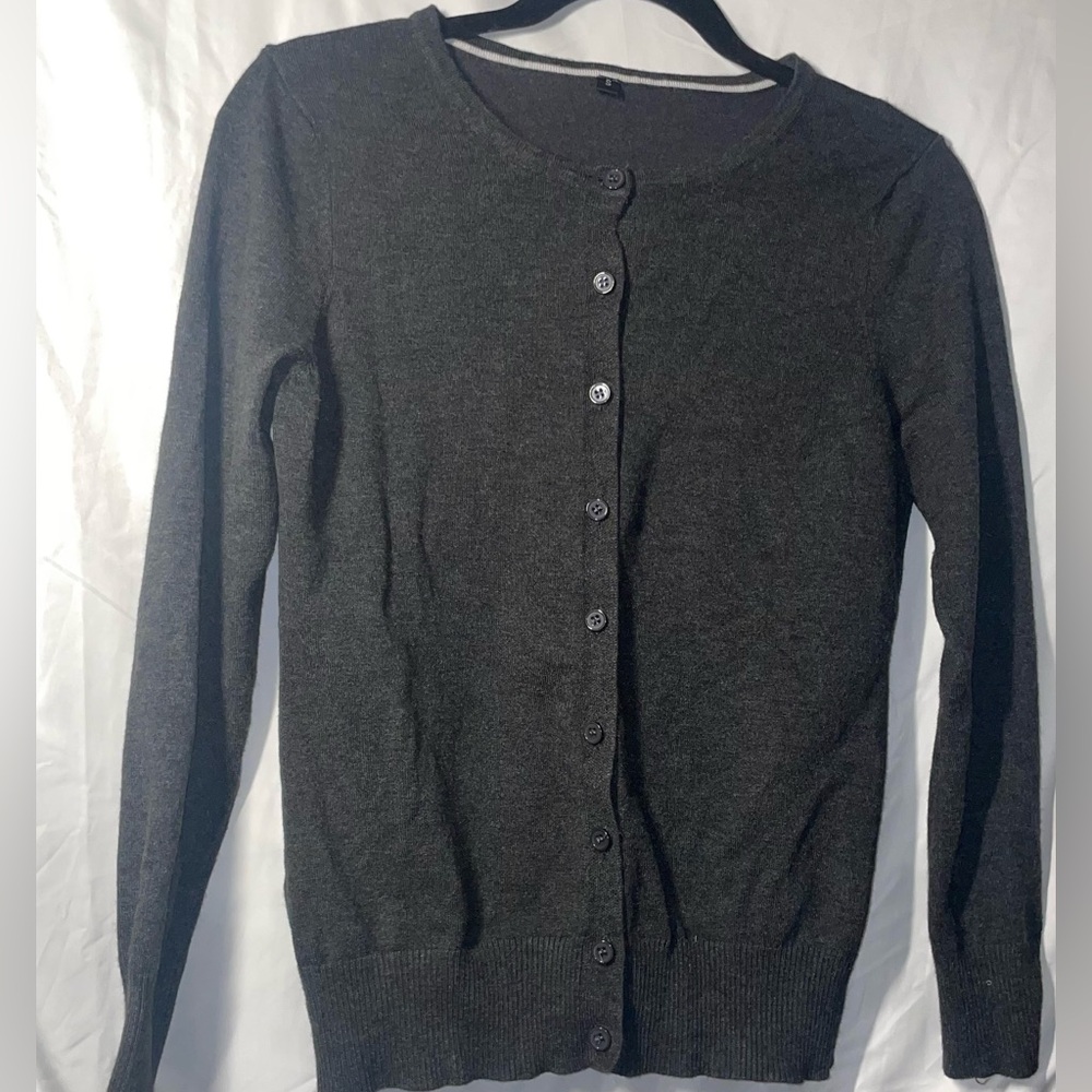 Women's Classic Cardigan Button Up Gray Size Small